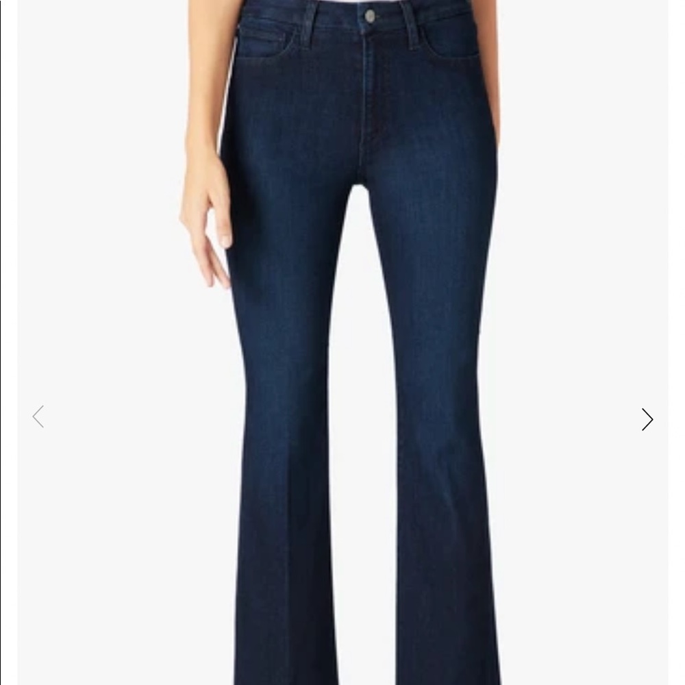Joe’s curvy bootcut jeans- in perfect condition!